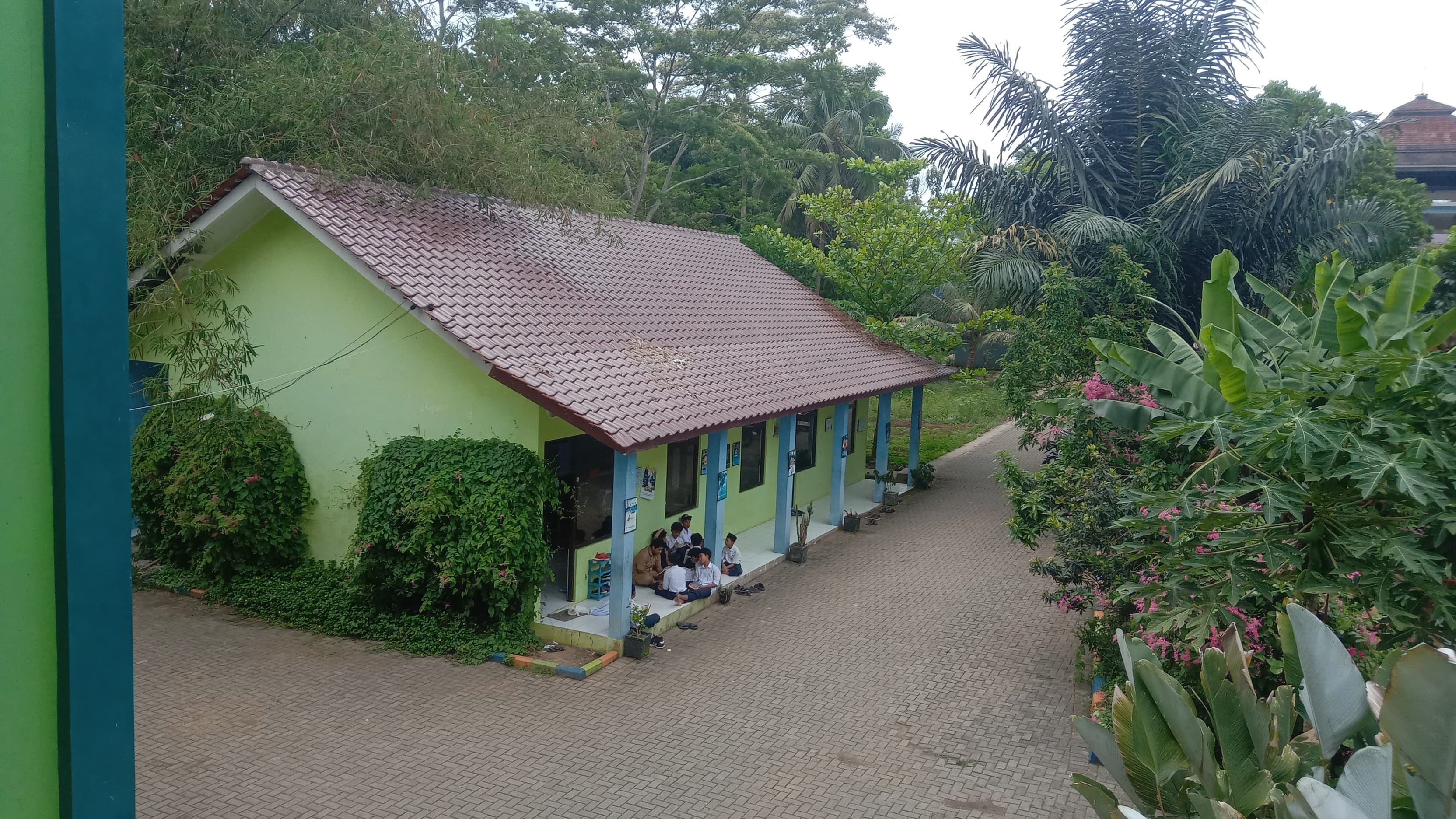 Gedung Kantor